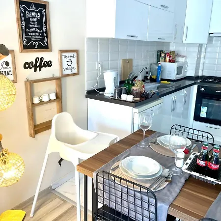 Apartment Theos 23 *